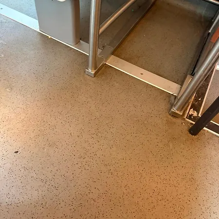 A 100 M De La Avec Stationnement Gratuit * Nice