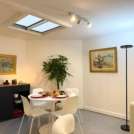 A 100 M De La Avec Stationnement Gratuit Lägenhet Nice